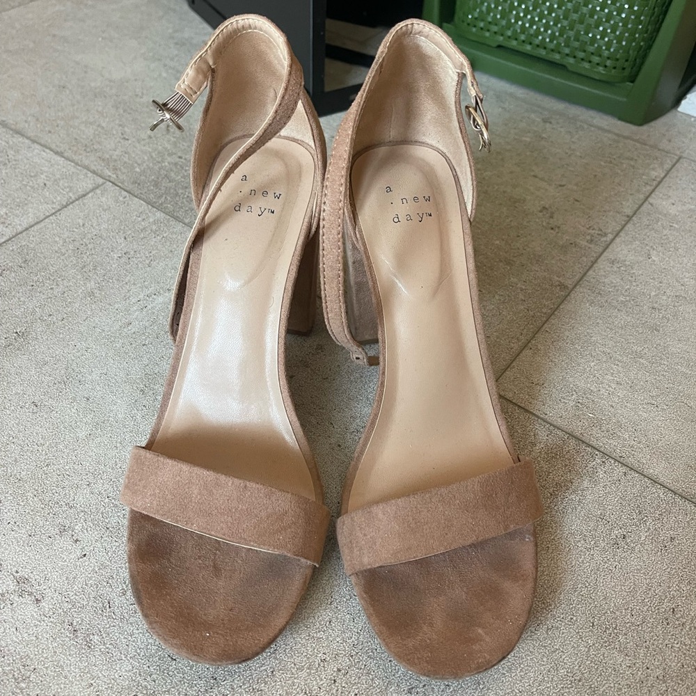 A New Day Women's Brown Block Heeled Sandals